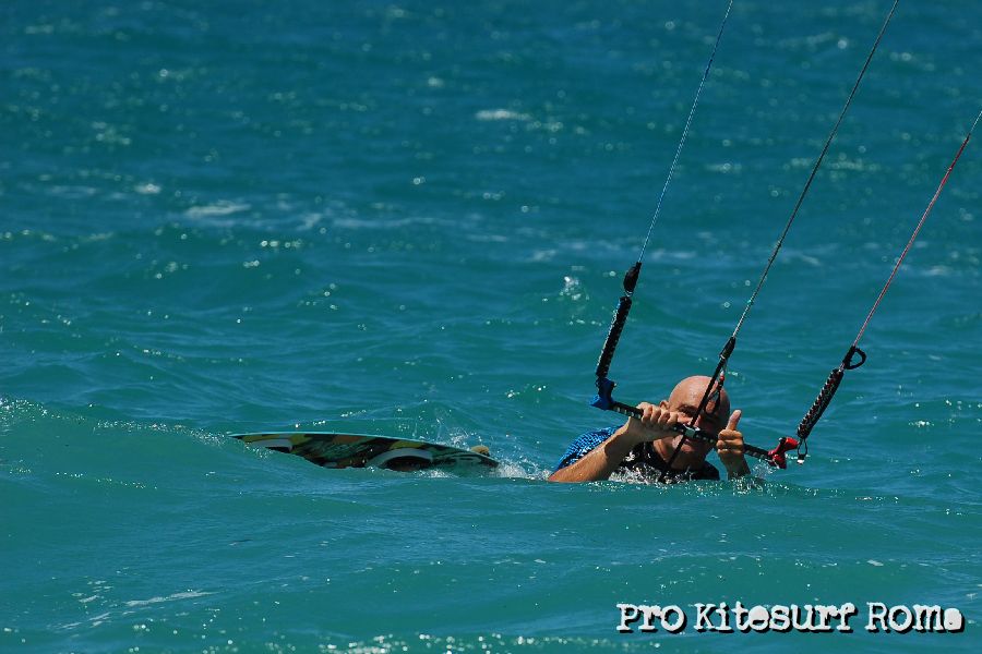 Pro Kitesurf Roma Scuola corsi lezioni Kite come eseguire il bodydrag 2