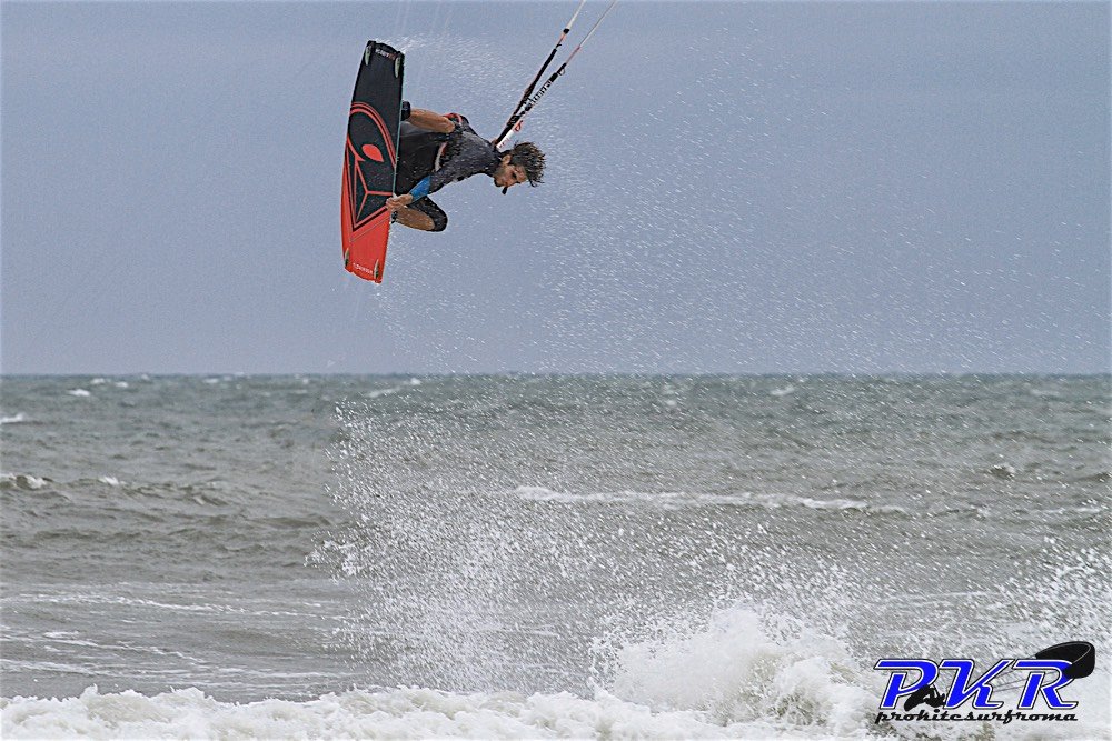 Emanuele Minutello kitesurf roma 02