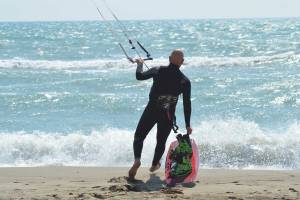 kitesurfing-ostia-scuola-kiteboarding-roma-03