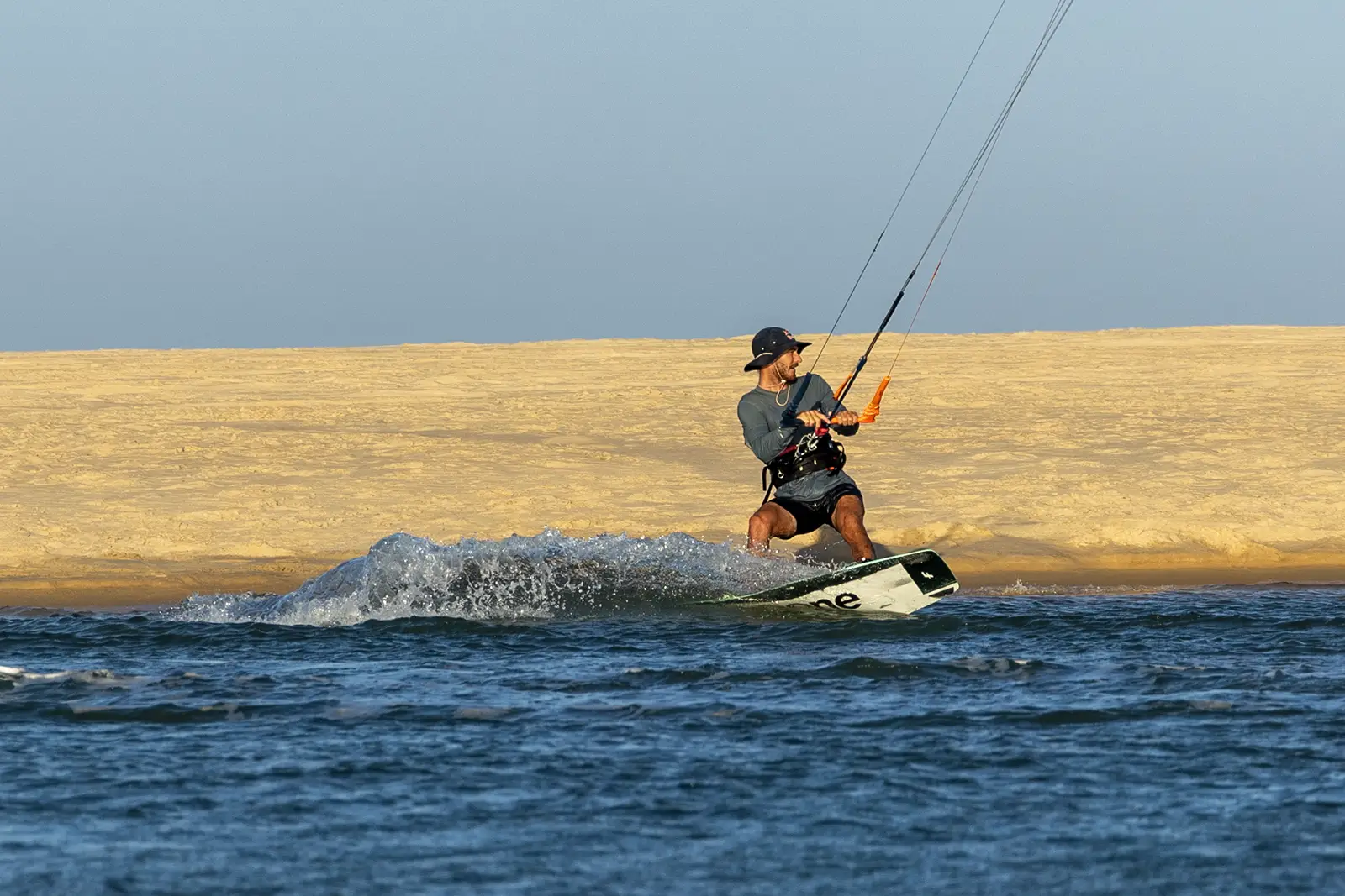 Maxime Chabloz - Kitesurf Freestyle